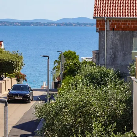 Appartement Pino With Pool, Sauna & Jacuzzi *