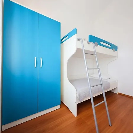 Appartement Pino With Pool, Sauna & Jacuzzi *